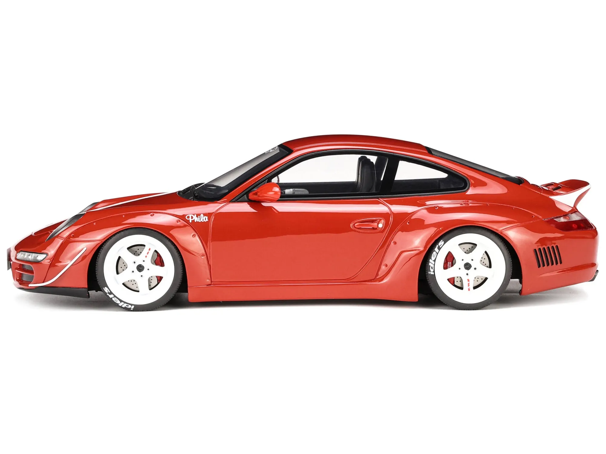 2021 Porsche 911 RWB AKA Phila Red 1/18 Model Car by GT Spirit