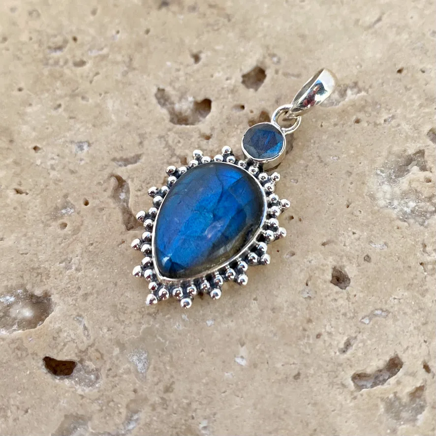 Labradorite Pendant - Talua