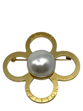 LOUIS VUITTON Monogram Flower Pearl Brooch Pin