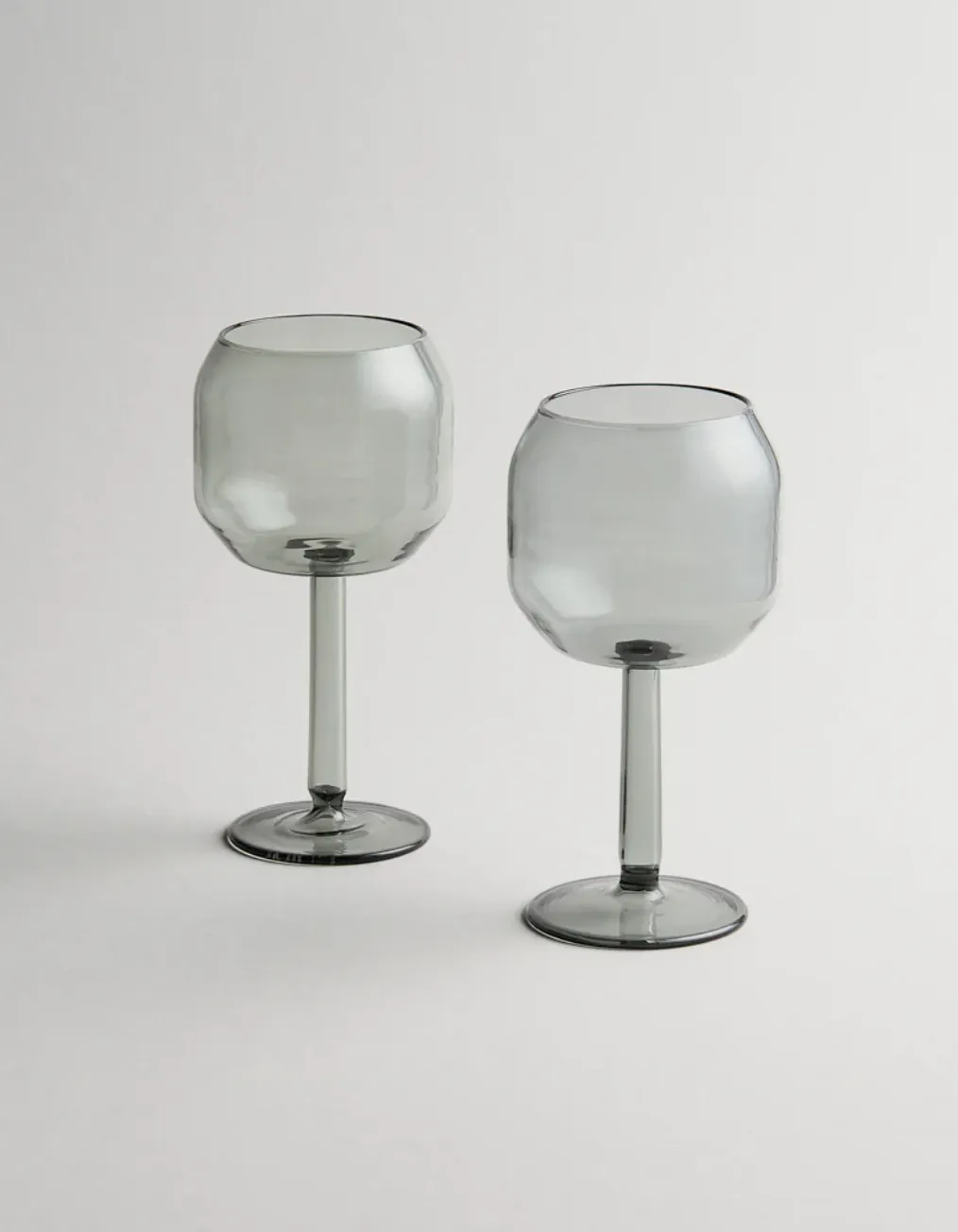 R D LAB :: Set of 2 Velasca Wine Glass