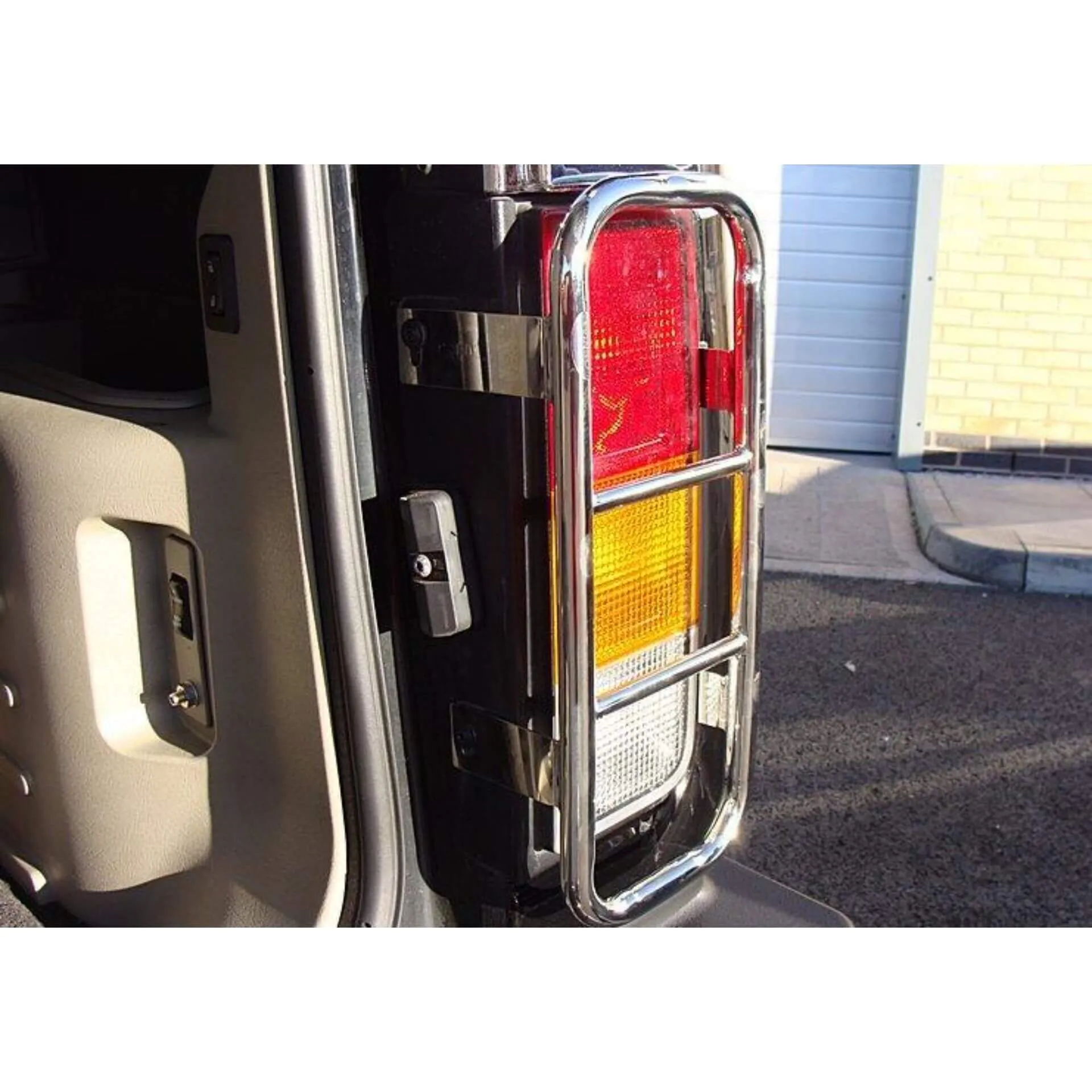 Stainless Steel Rear Tail Light Guards for Hummer H2