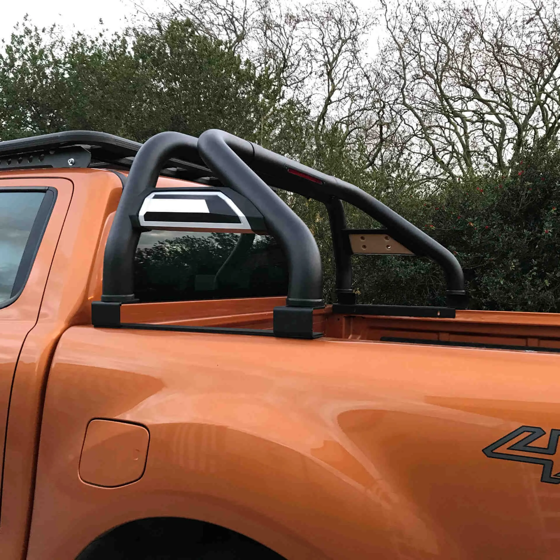 Tonneau Cover Compatible Side Infill Roll Sports Bar for Isuzu D-Max 2007-2012