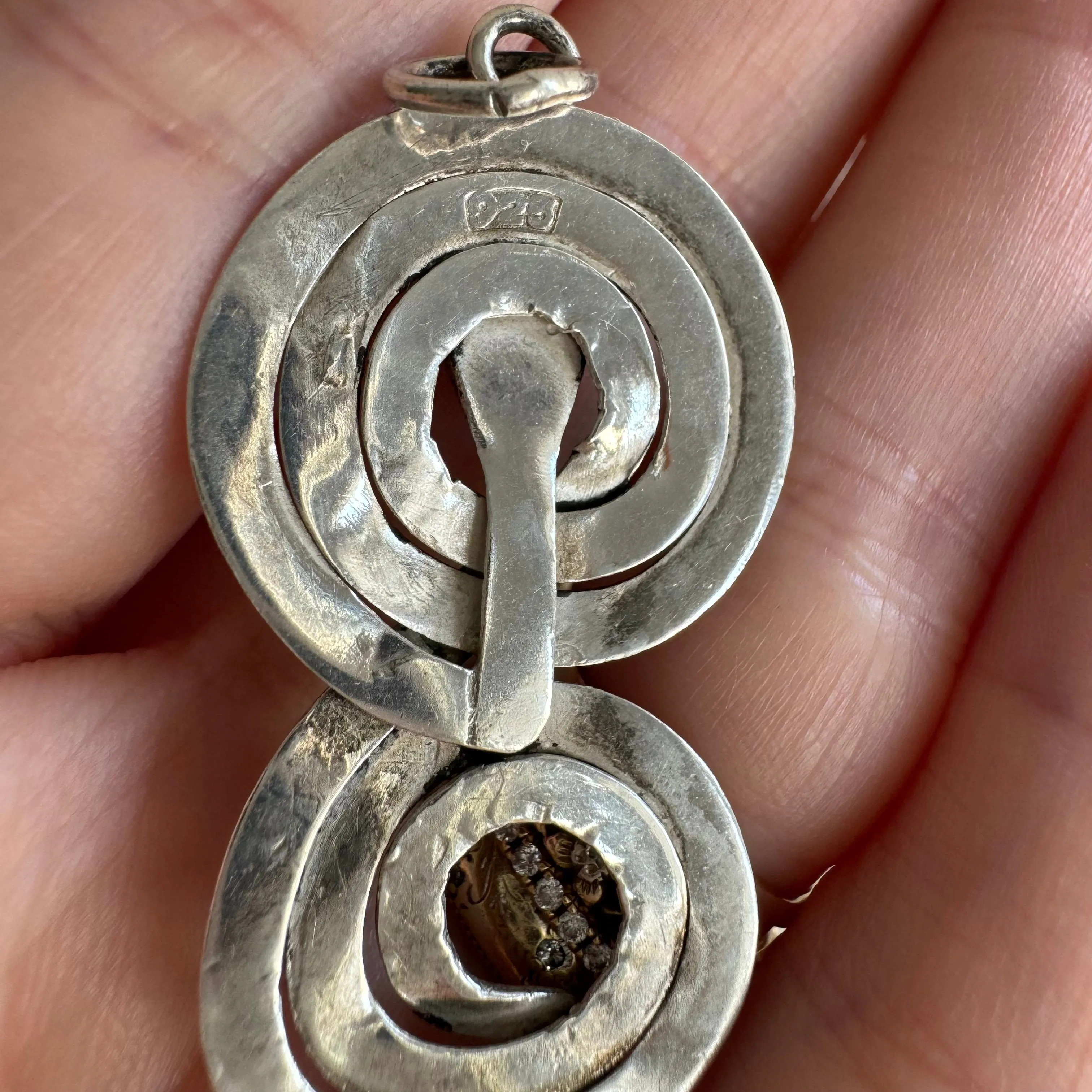 V I N T A G E // figure 8 snake / sterling silver infinite figure eight snake / a pendant