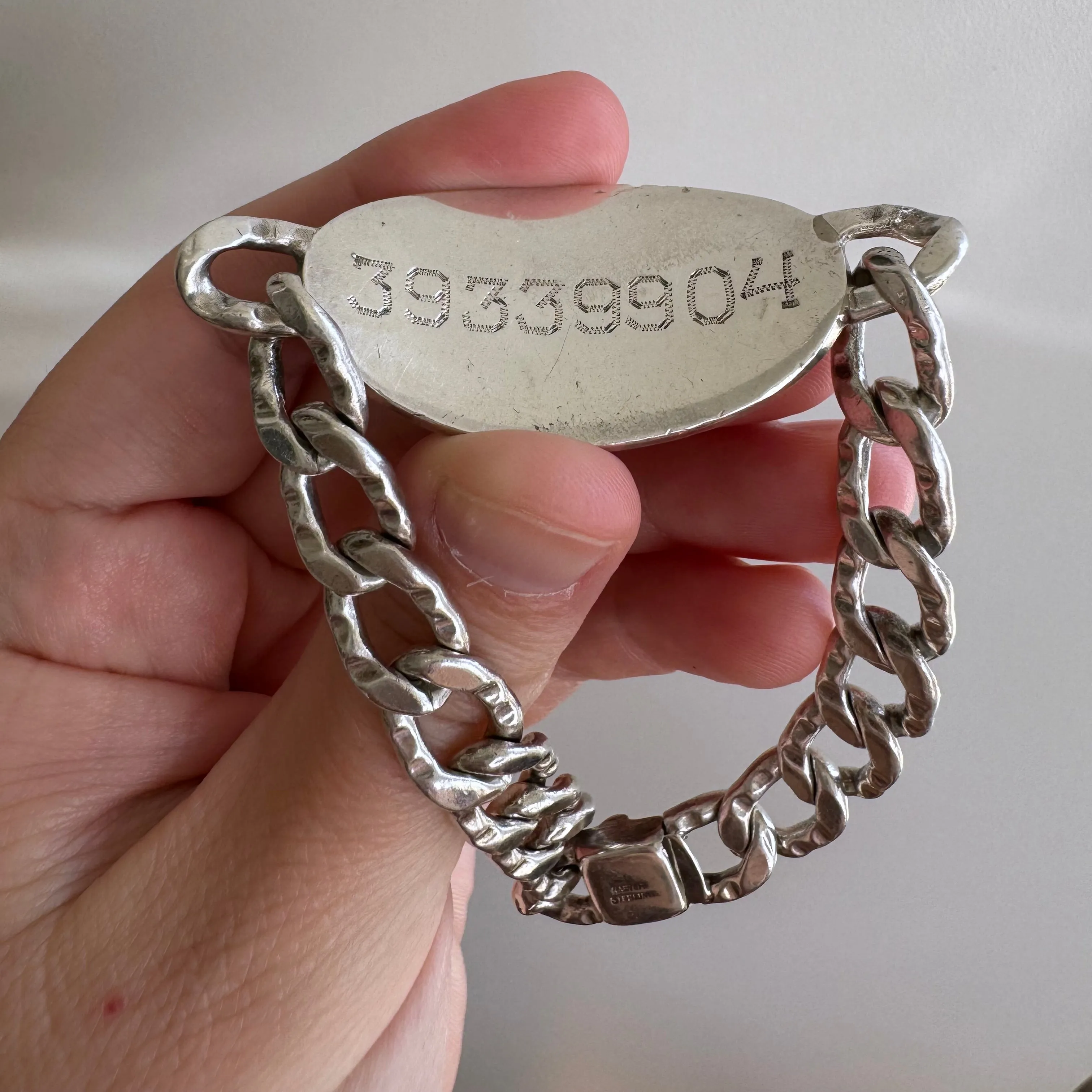 V I N T A G E // timeless ID / mid century sterling silver oval ID bracelet / 7.75, 37g